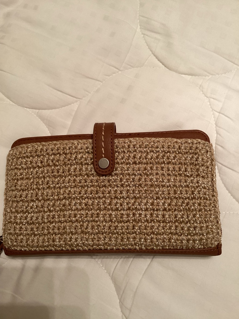 The Sak Iris Smartphone Crossbody Wallet